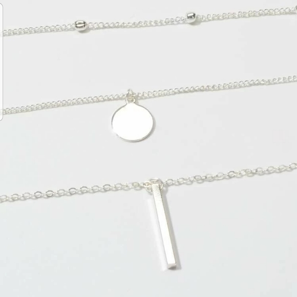 ♡Raven♡ Layered Silver Necklace - Picture 3 of 5